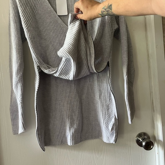 CAbi Light Gray V-Neck Sweater - Picture 5 of 10